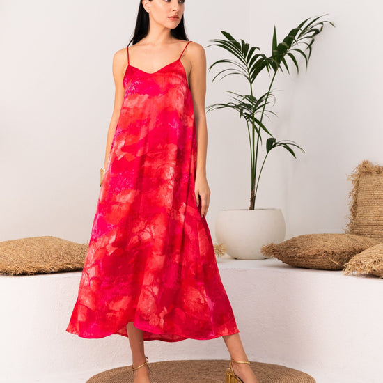 BYSARAD | FLOWY MAXI DRESS - PINK